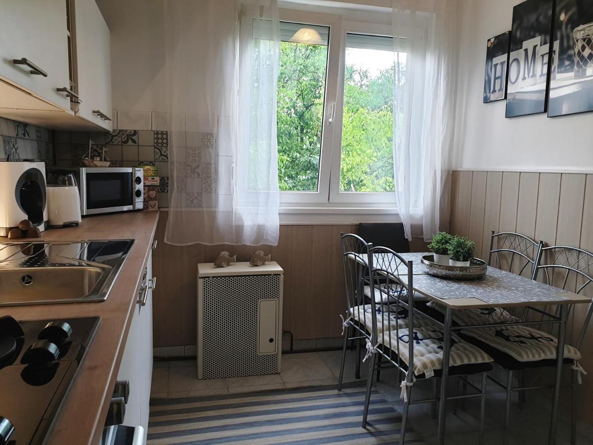 Apartman Balaton Apartment Keszthely Ngoại thất bức ảnh